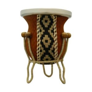 Mate Vuelo Carpincho con guarda pampa y posa de cuero crudo