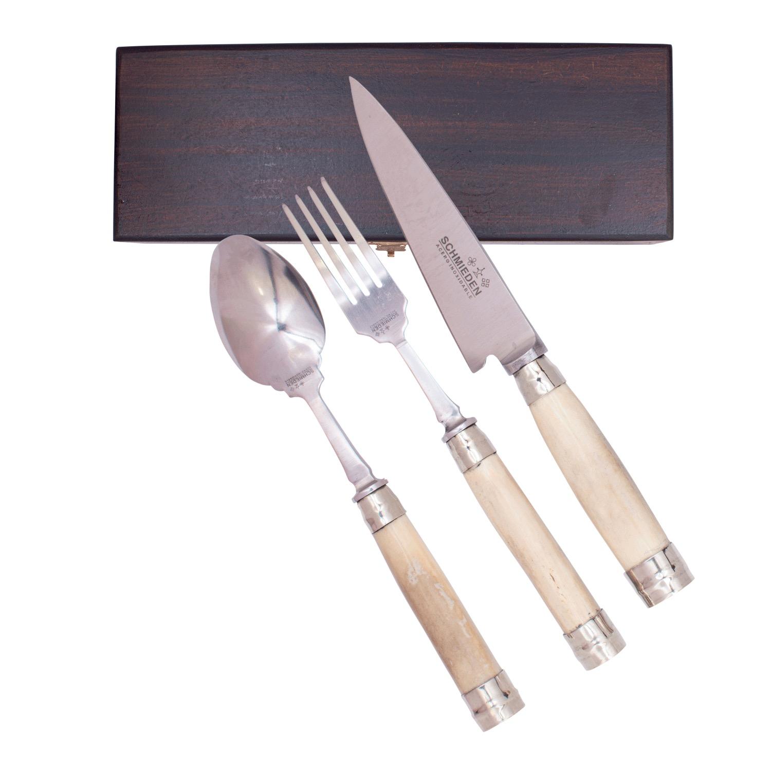 Juego Tenedor Cuchillo y Chaira - Imagen 2