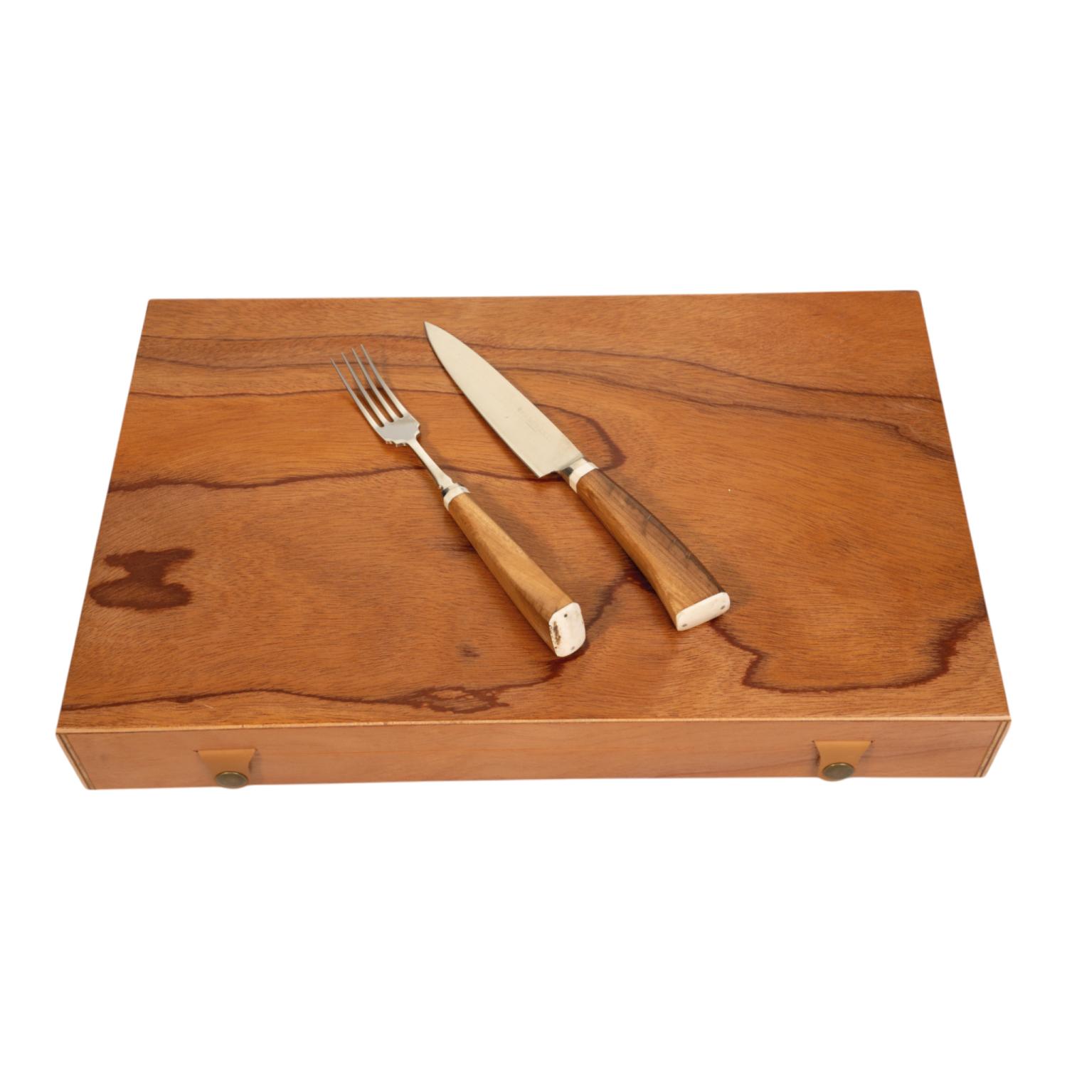 Juego De Cubiertos Linea Fina Madera Y Hueso 12 Piezas En Caja De Madera Cedro Lustrado, Pampeana - Imagen 2